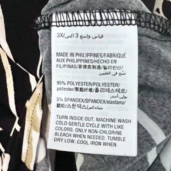 JM Collection Woman tunic, with Gold foil print accents and Studded Split-Sleeve - Picture 13 of 13